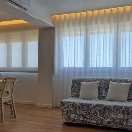 Vistas Sobre O Rio Tejo *