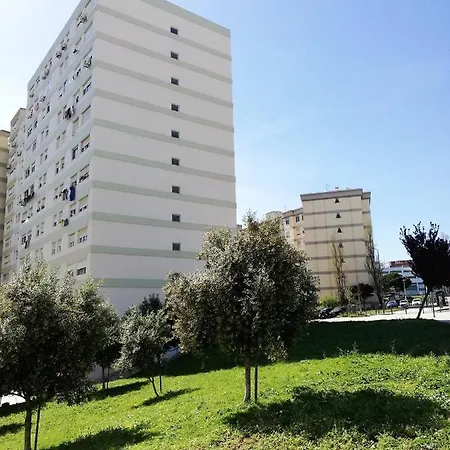 Vistas Sobre O Rio Tejo *