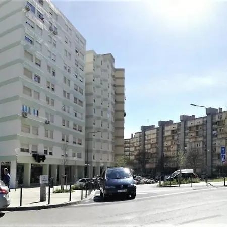 Vistas Sobre O Rio Tejo