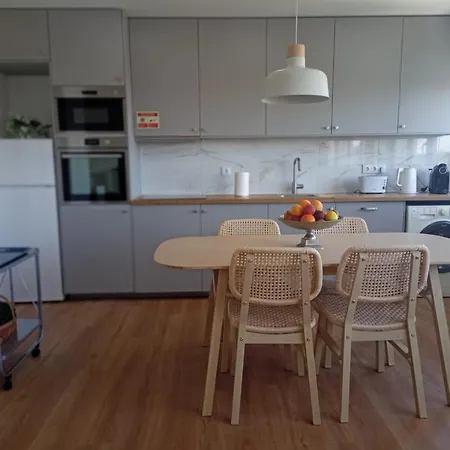 Vistas Sobre O Rio Tejo * Lisboa