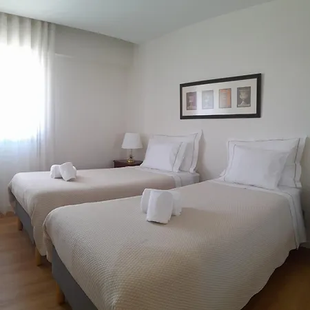 Vistas Sobre O Rio Tejo Апартаменты *